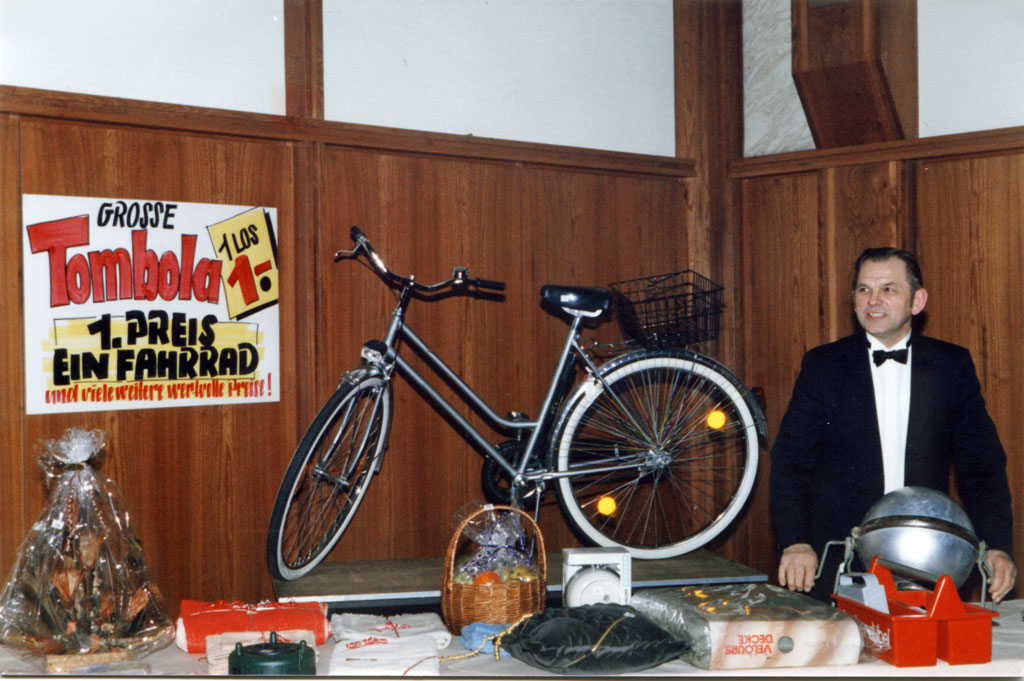 Tombola auf dem Anglerball